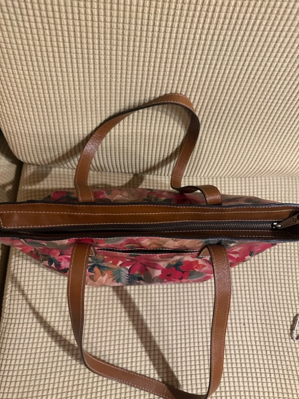 Patricia Nash Floral Tote Bag with Brown Straps - Pink Floral - Picture 5 of 10
